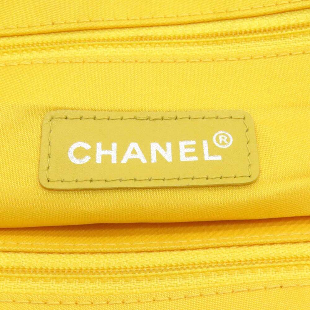 CHANEL Yellow Tote Bag - Picture 6 of 16